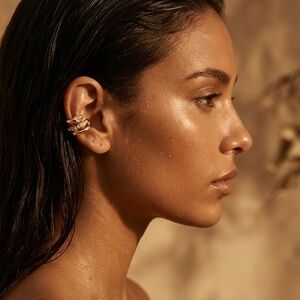 New 18k gold plated serpentina ear cuff